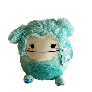 SQUISHMALLOW JOELLE BIGFOOT PLUSH SZ 8”